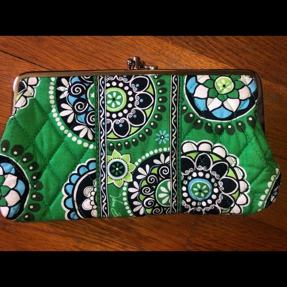 Vera Bradley Handbags - NWT VERA BRADLEY “cupcake green” large wallet